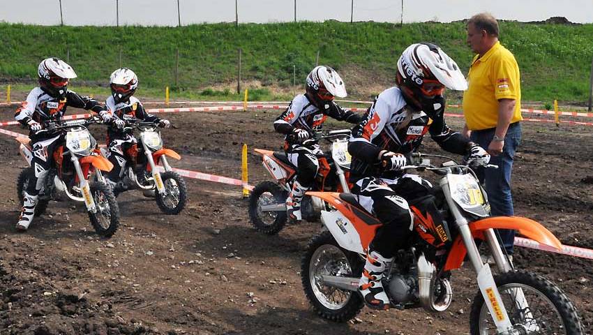 ADAC MX Academy mit Cheftrainer Günter Röder Foto MSC
