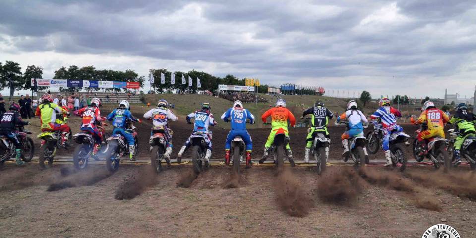 Start Gästeklasse bei der Motocross-Landesmeisterschaft Sachsen-Anhalt 2016 in Teutschenthal