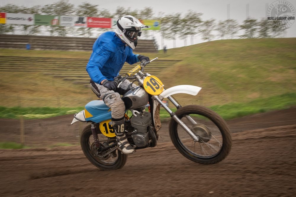Mike Steude (GER , CZ 380) gewinnt in der Klasse Classic 1 bis 60 - TALKESSEL-CLASSICS - 3. Motocross Classic - 11.05.2019 | Talkessel Teutschenthal