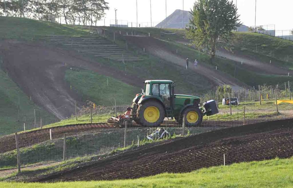 Landesmeisterschaft 2015<br /> Rennstrecke „Talkessel“ Streckepräperation<br /> Foto: kw